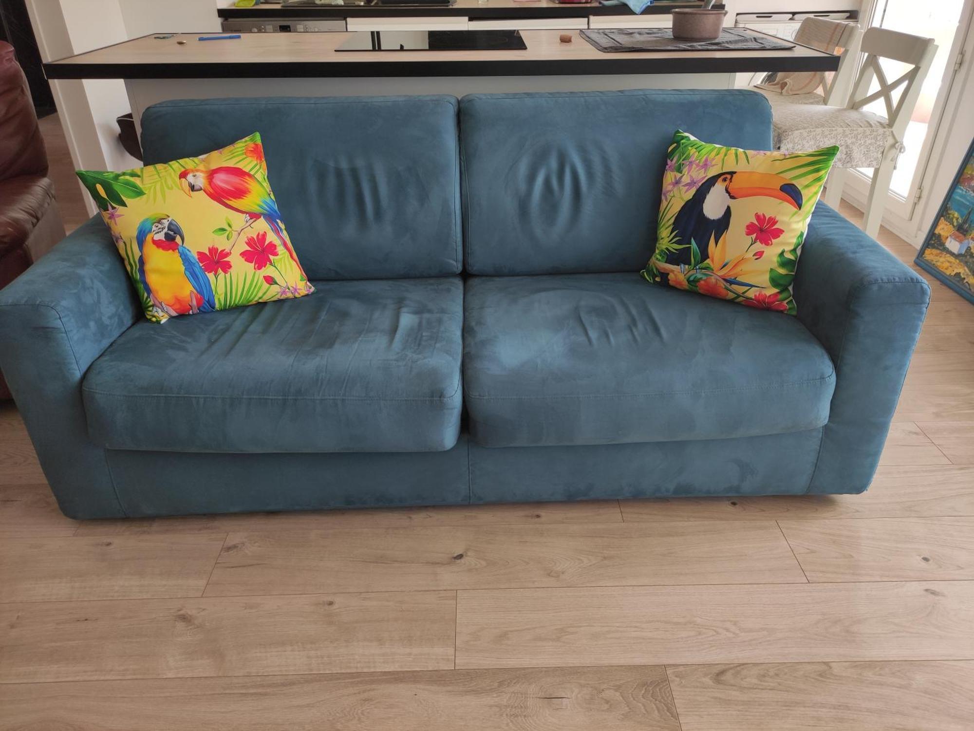 Grand Avec Piscine A Appartement